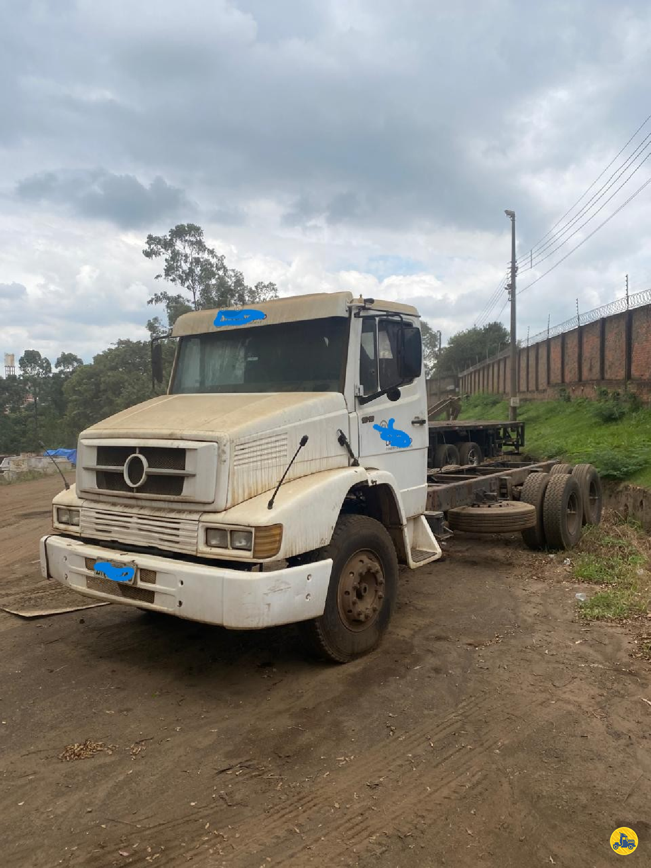 CAMINHAO MERCEDES-BENZ MB 1618 Chassis Truck 6x2 Super Laminação SAO BERNARDO DO CAMPO SÃO PAULO SP
